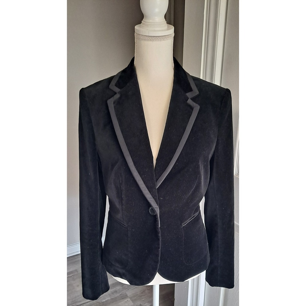 Limited Size 8 Black Velvet Style Gothic Academia Blazer/Jacket
